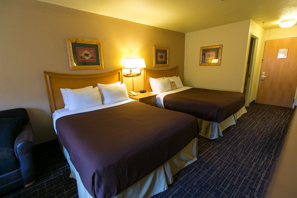 FAMILY SUITE, KING BED
