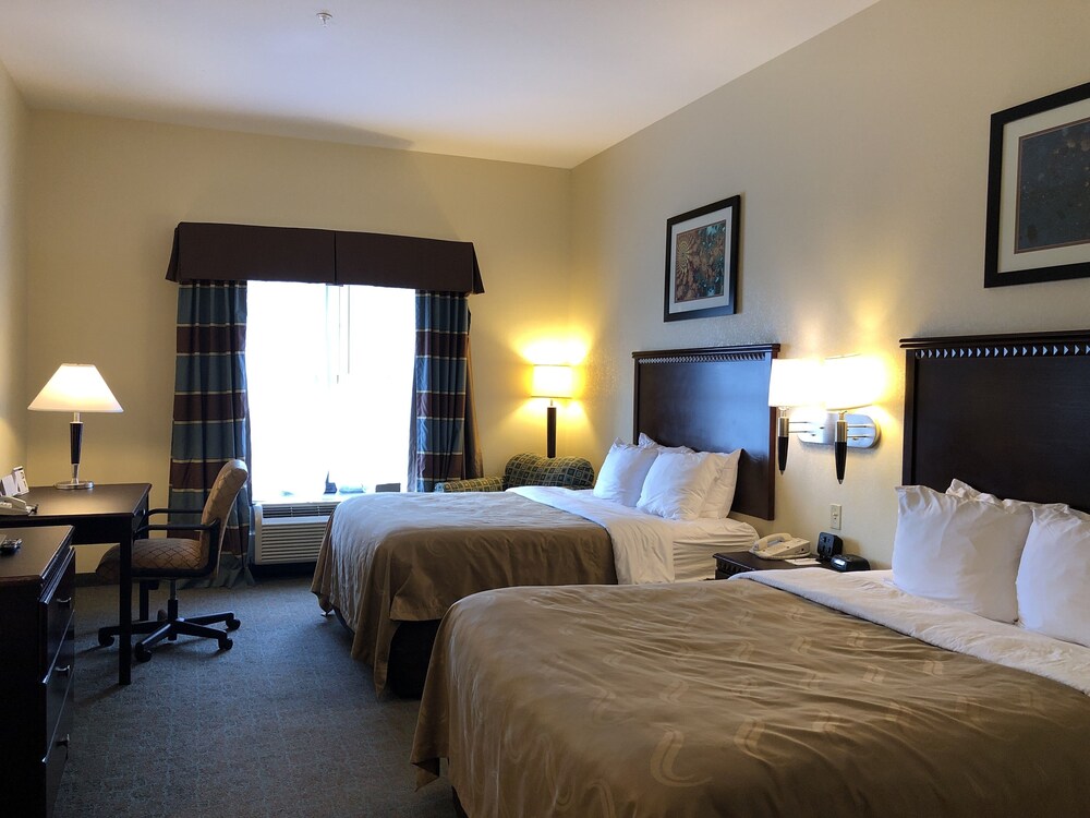 Quality Inn Donaldsonville Gonzales 4/32