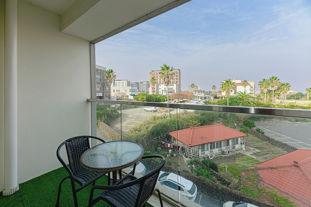 Hamdeok Beach Stay Jeju 46/56