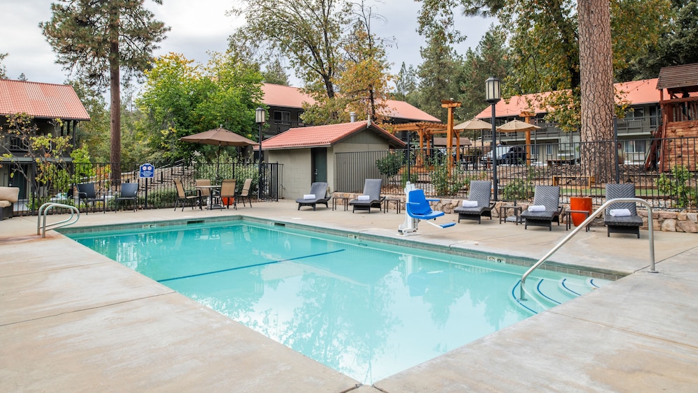 YOSEMITE WESTGATE LODGE 37/50