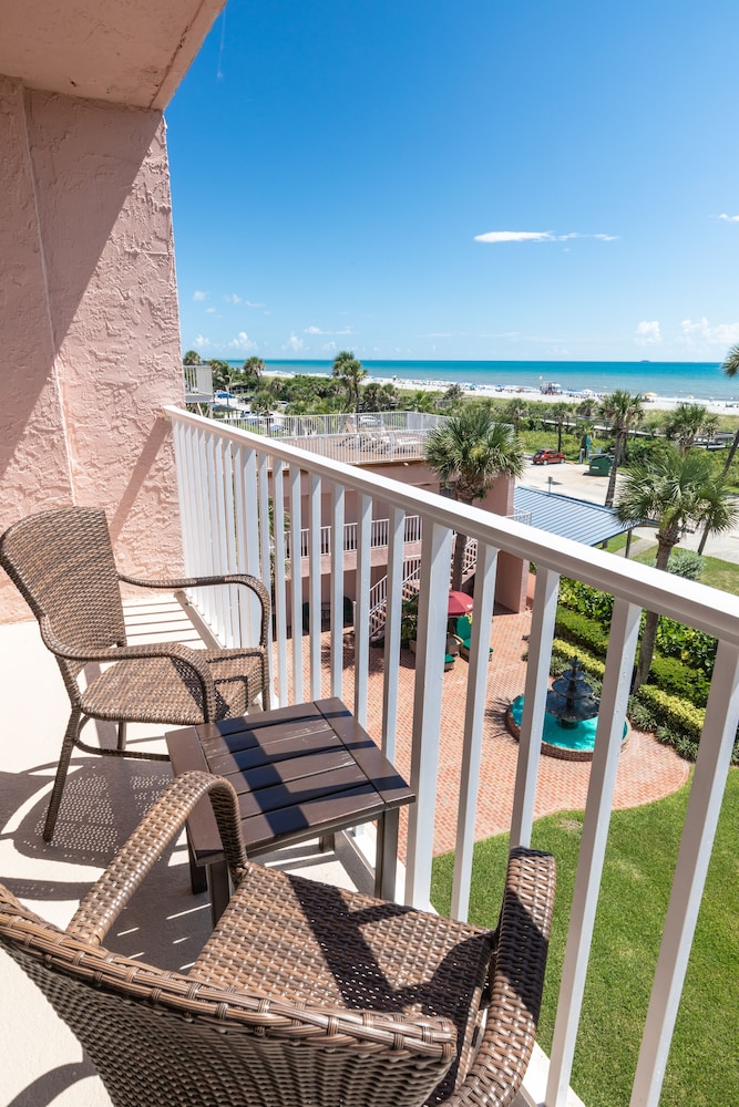 INN AT COCOA BEACH 5/35