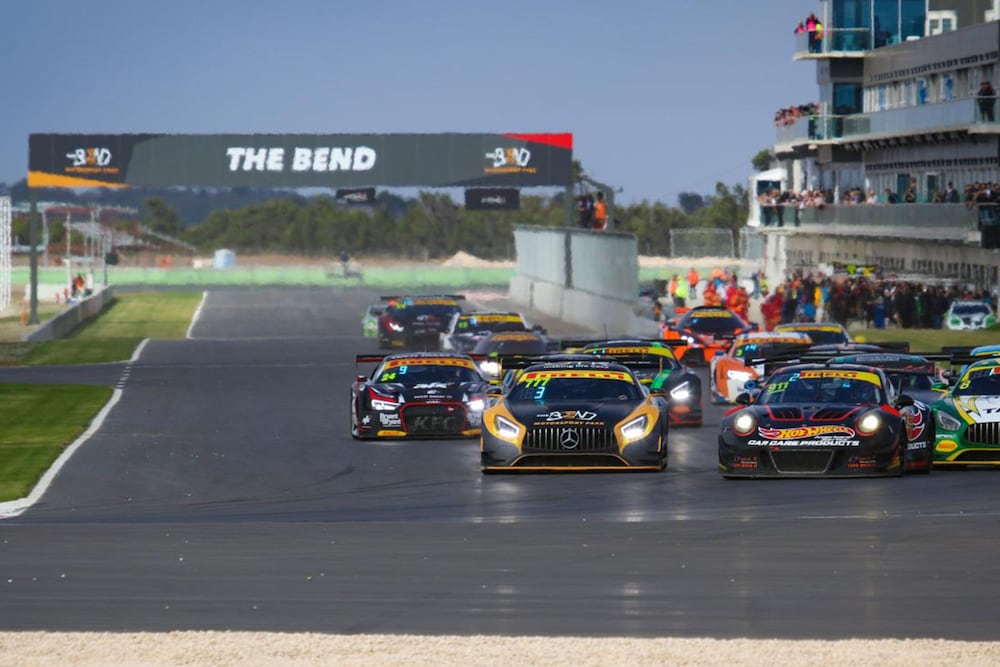 Rydges Pit Lane Hotel 40/50