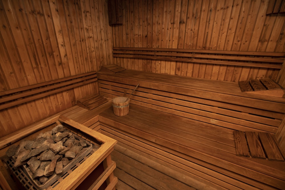 swimming pool spa