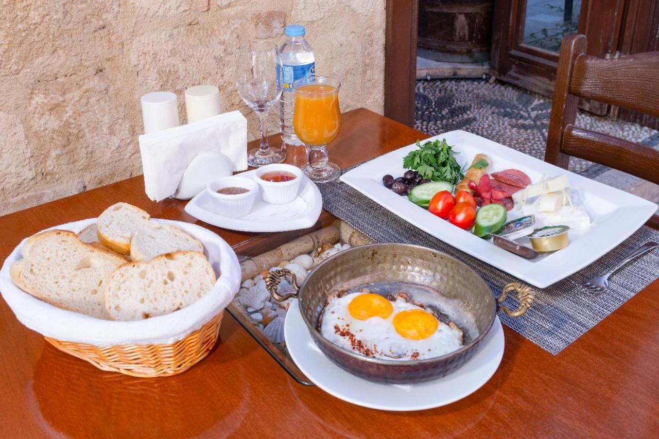 Otantik Bavarian Butik Otel 46/55