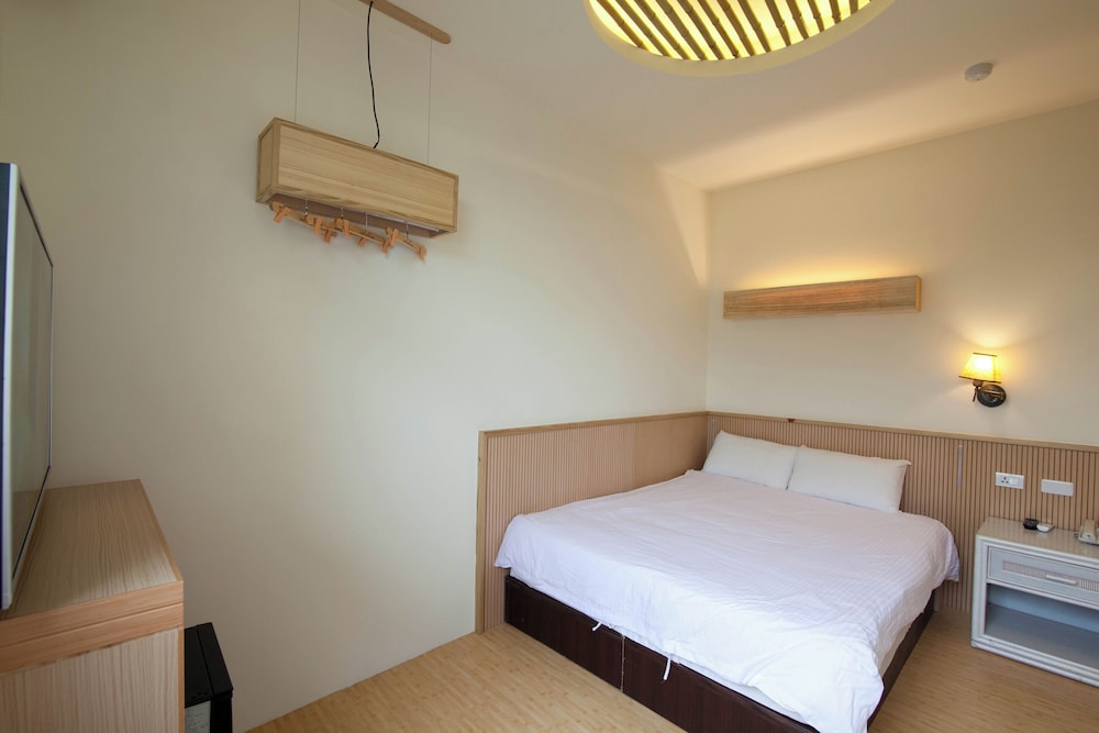 Ting Tau Garden Resort 12/50