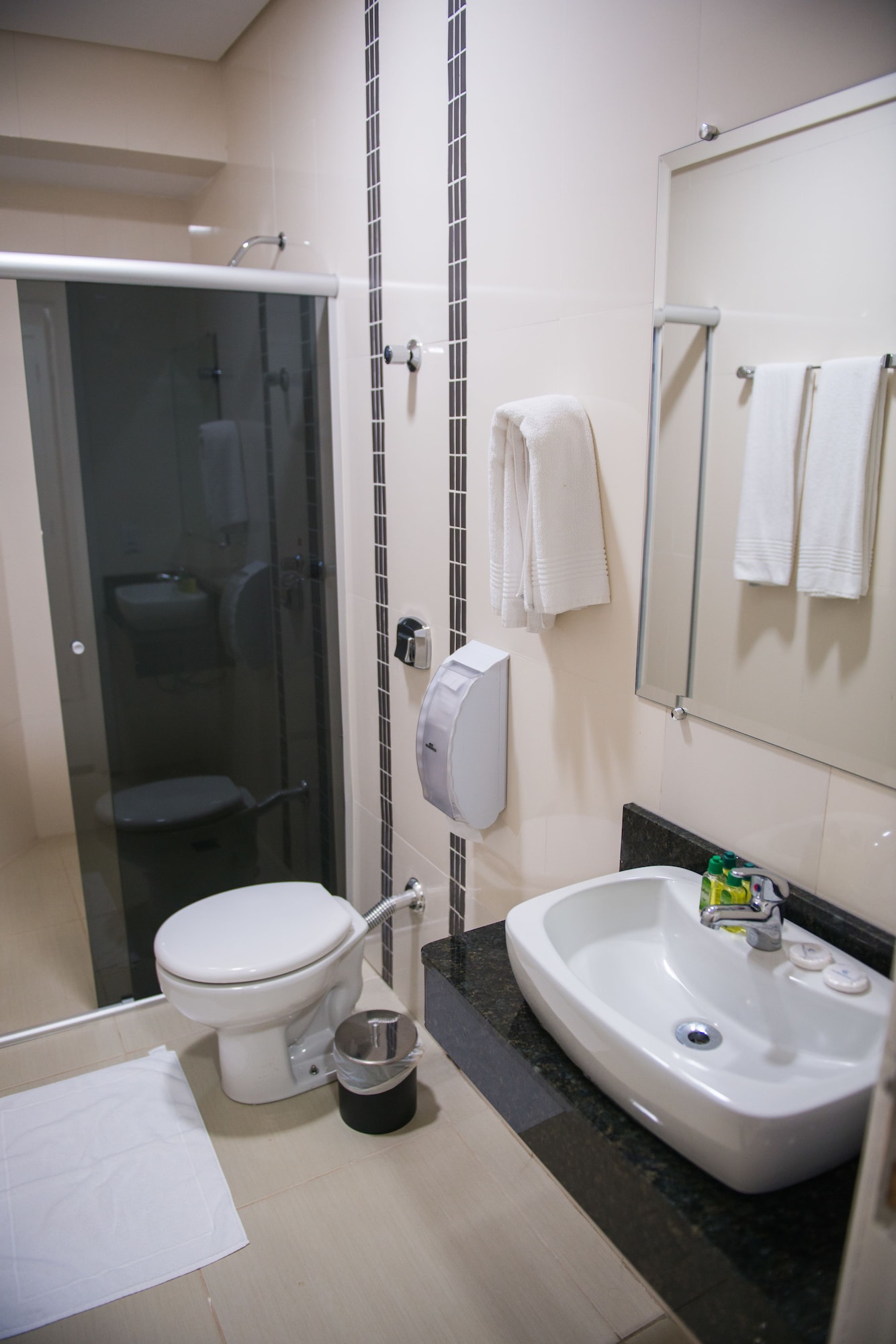غرفة قياسية رباعية، Iguassu Express Hotel 7/7