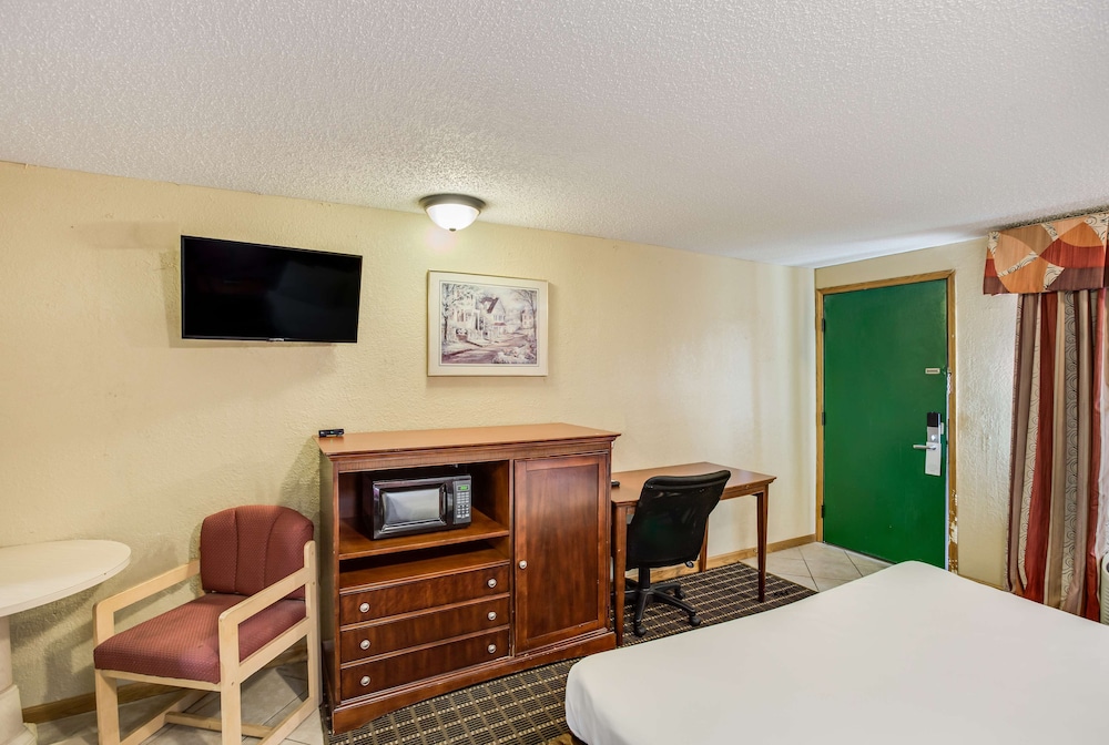 Knights Inn Ashland 35/39
