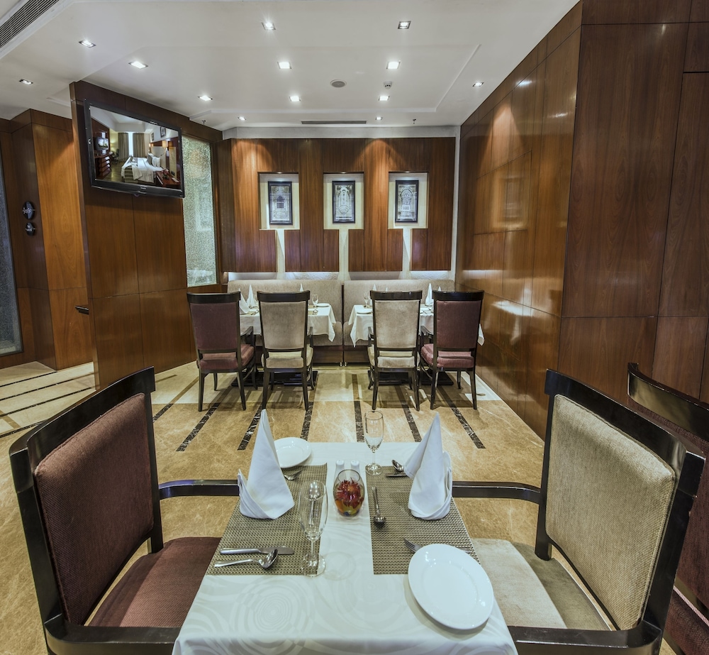 Sarovar Portico Jaipur 55/66