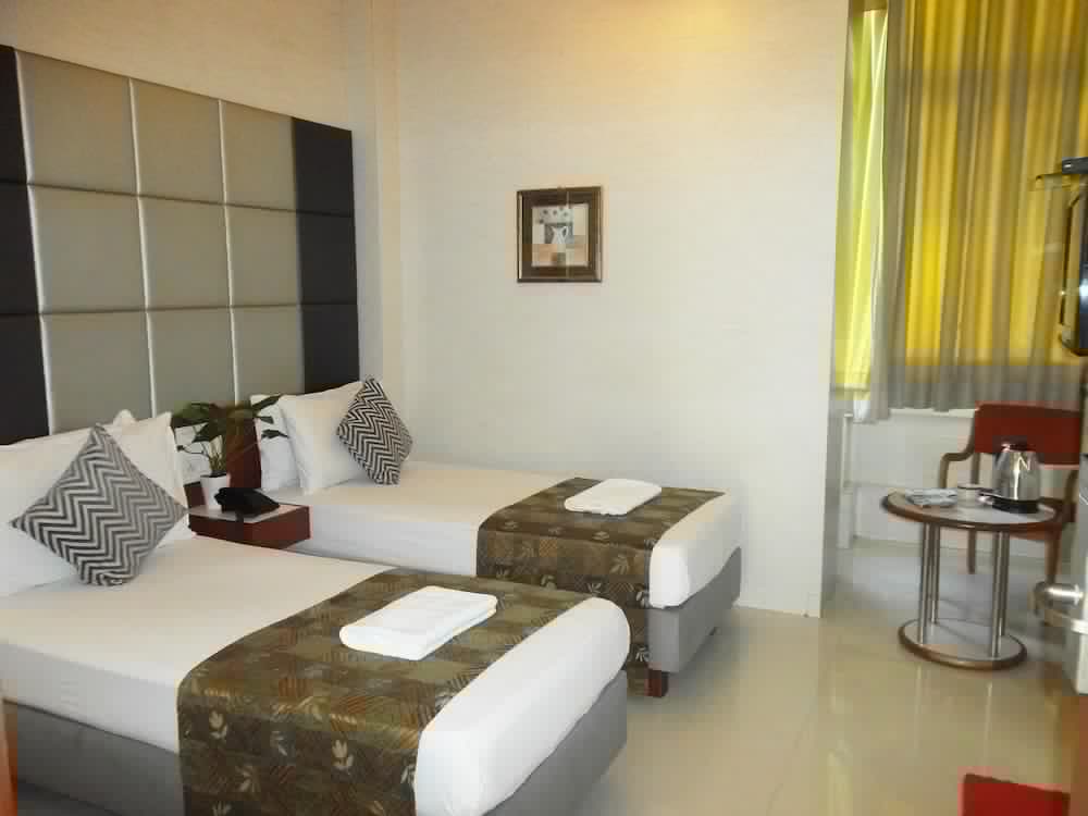 Hotel Elphinstone Annexe 23/53