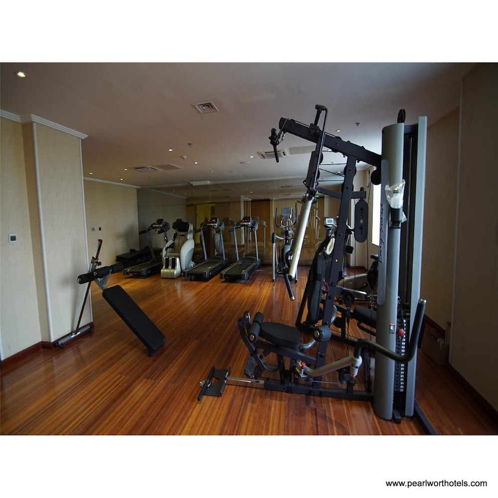 Pearlwort Hotel and Suites 25/45