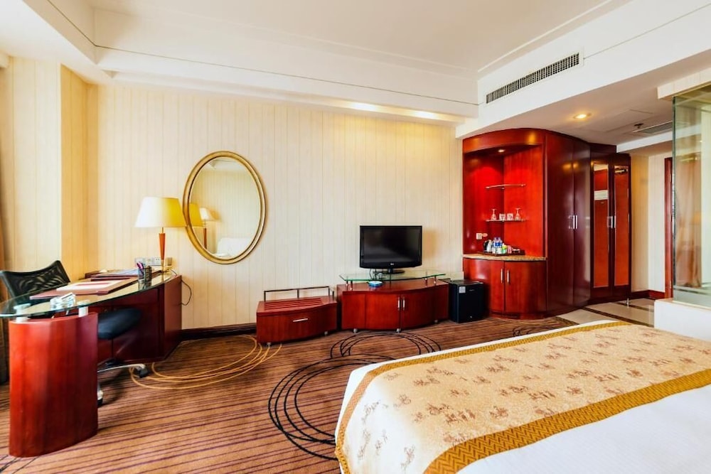 JUNYU GRAND HOTEL 17/33