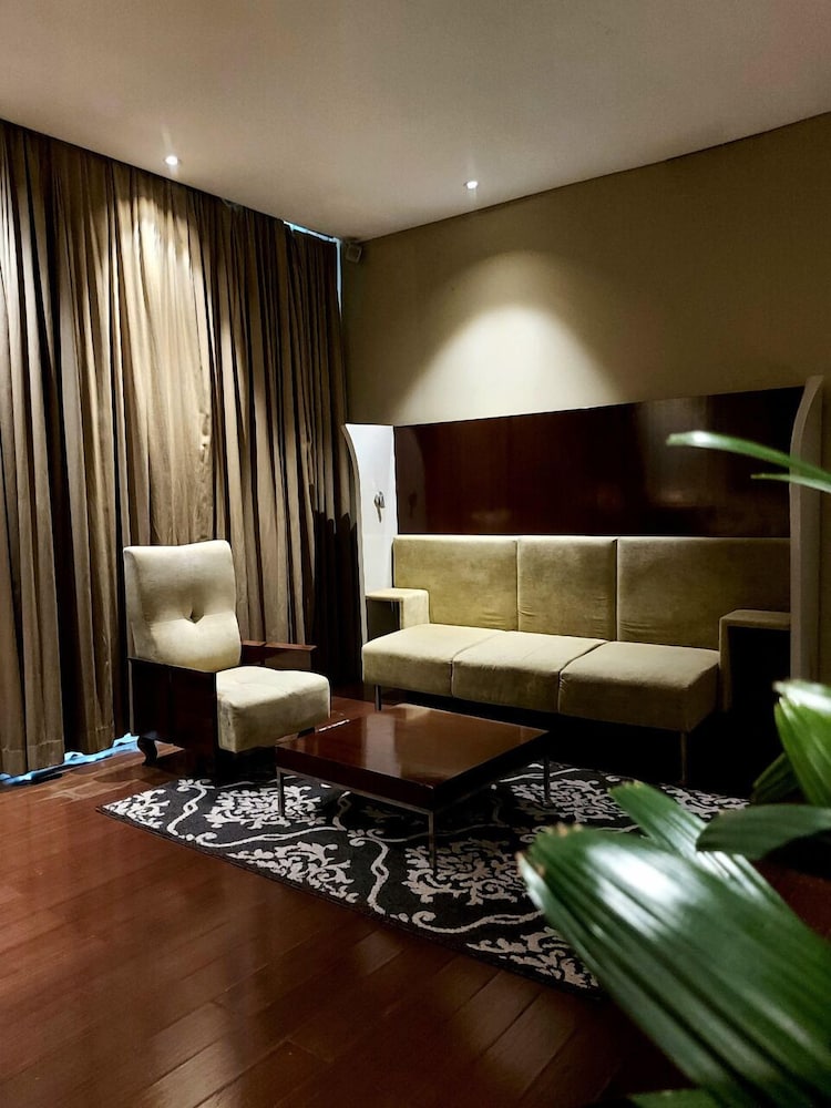 Kemang Icon By Alila 22/50