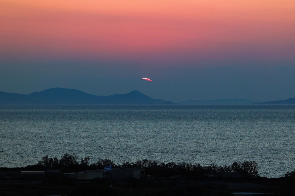 Myst Boutique Hotel Santorini 74/77