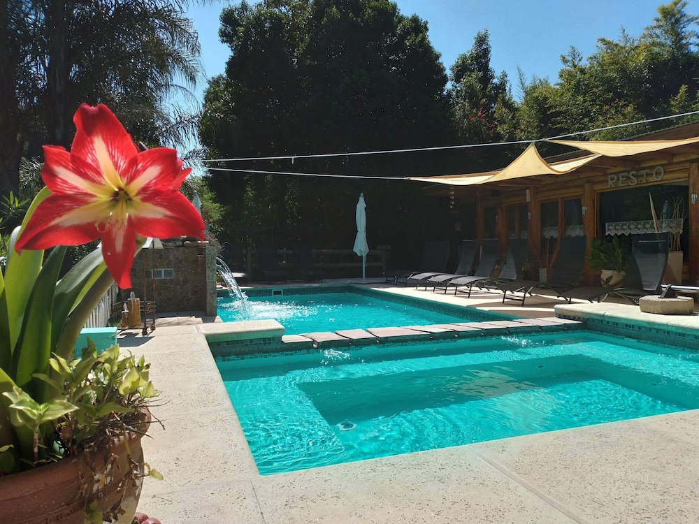 Pualy Resort And Spa 13/72