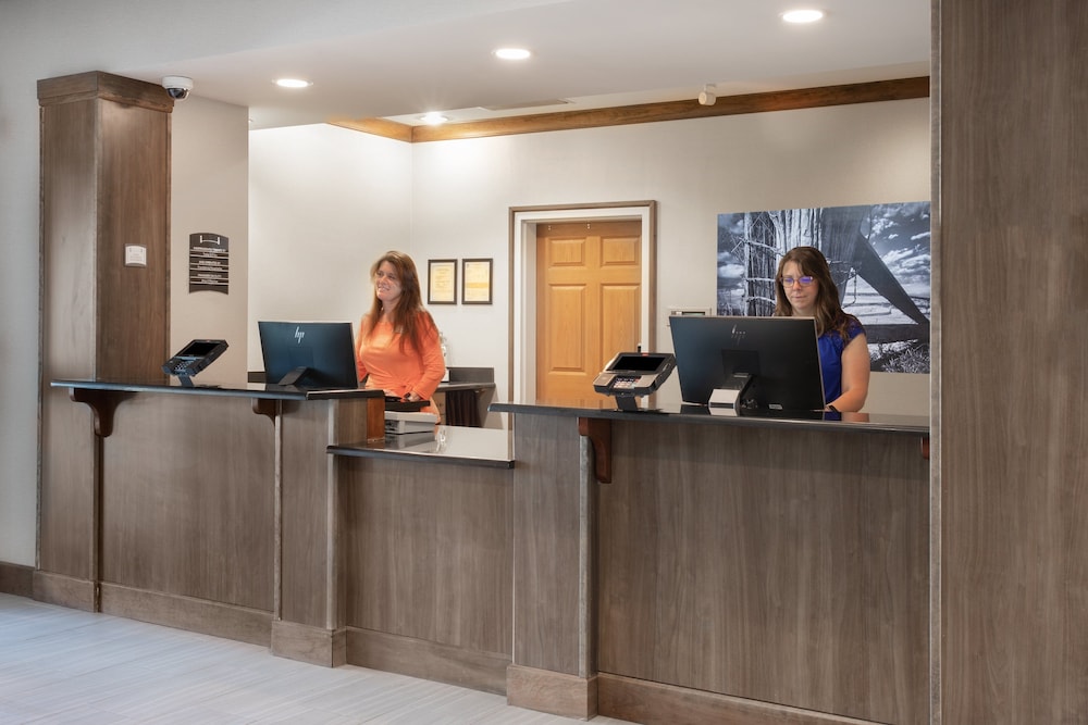 STAYBRIDGE SUITES DENVER INTERNATIONAL AIRPORT 5/63