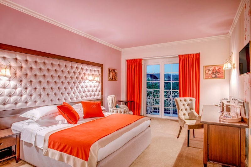 Simfonia Boutique Hotel 1/1