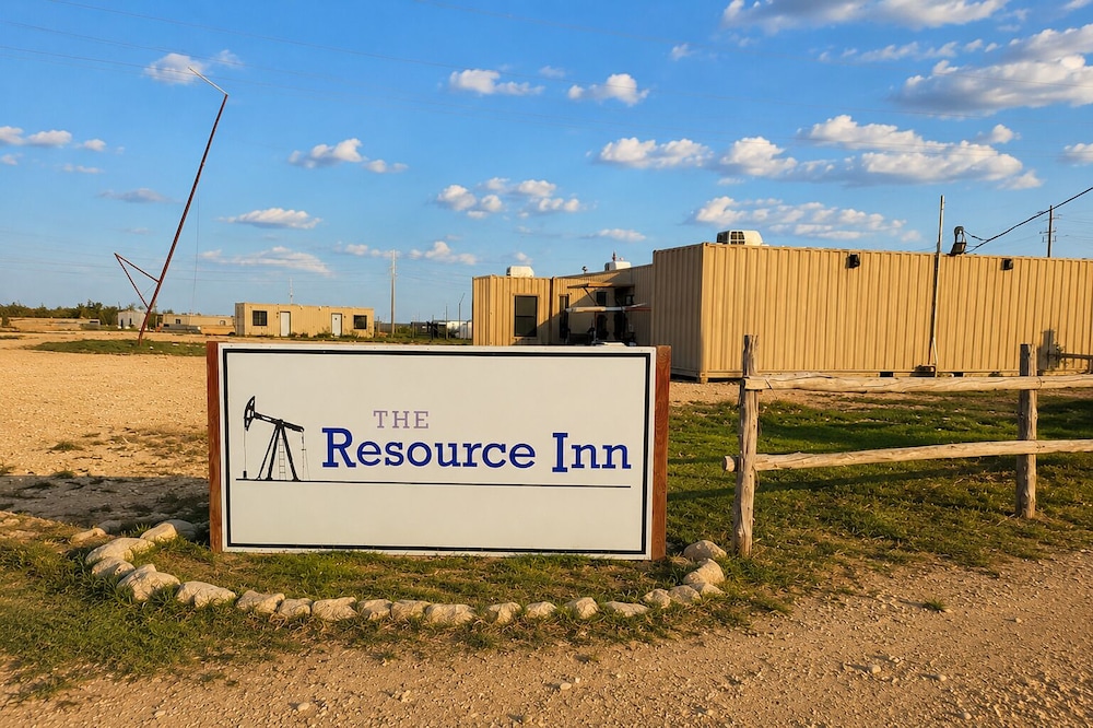 OYO Hotel Big Lake Hwy 137 TX 43/49