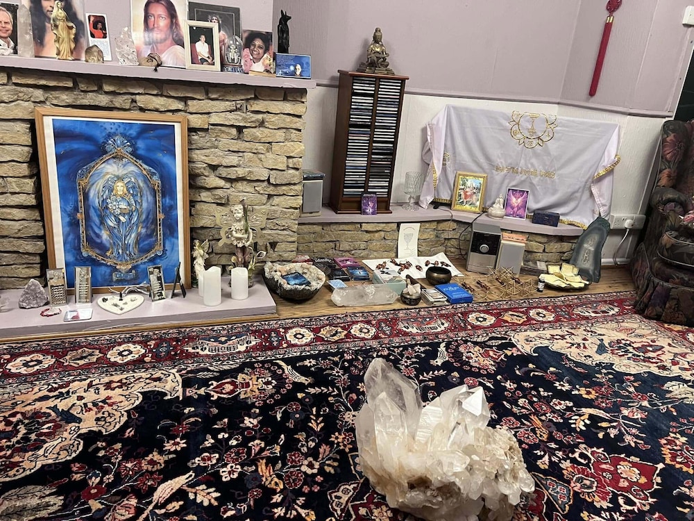 Camelot Retreat 25/40