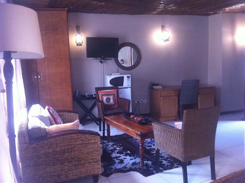 African Home 43/50