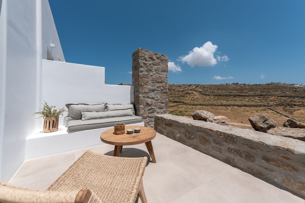 ANEMELA MYKONOS VILLAS & SUITES 25/50