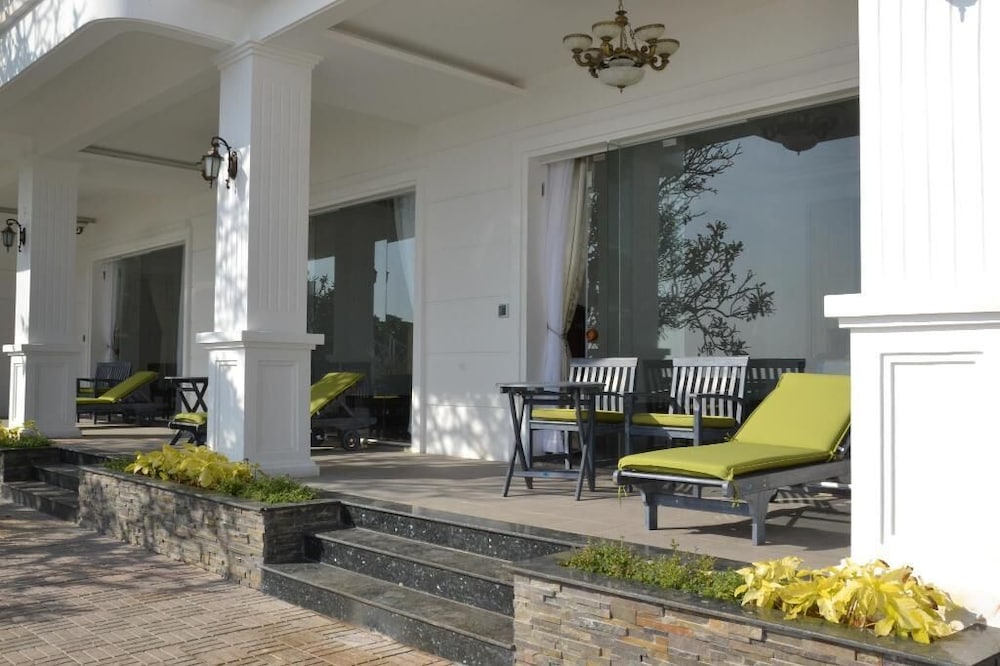 SV Boutique Resort 11/71