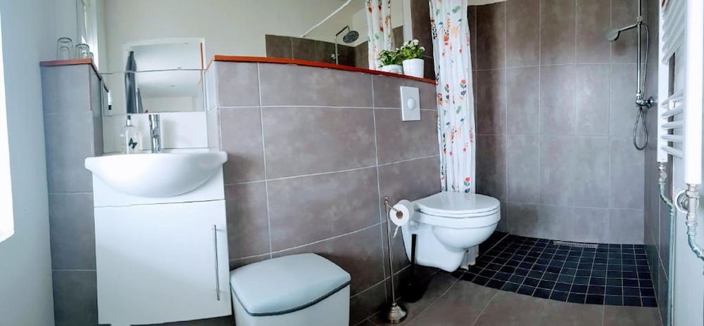 Apotek Guesthouse 27/30