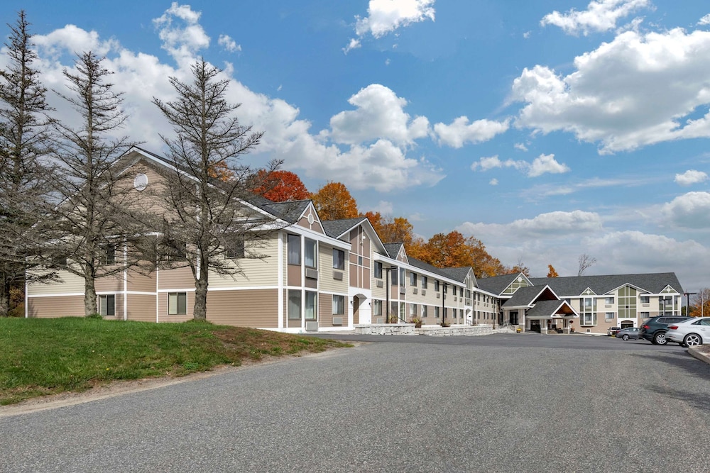Comfort Inn & Suites Montpelier-Berlin 3/45