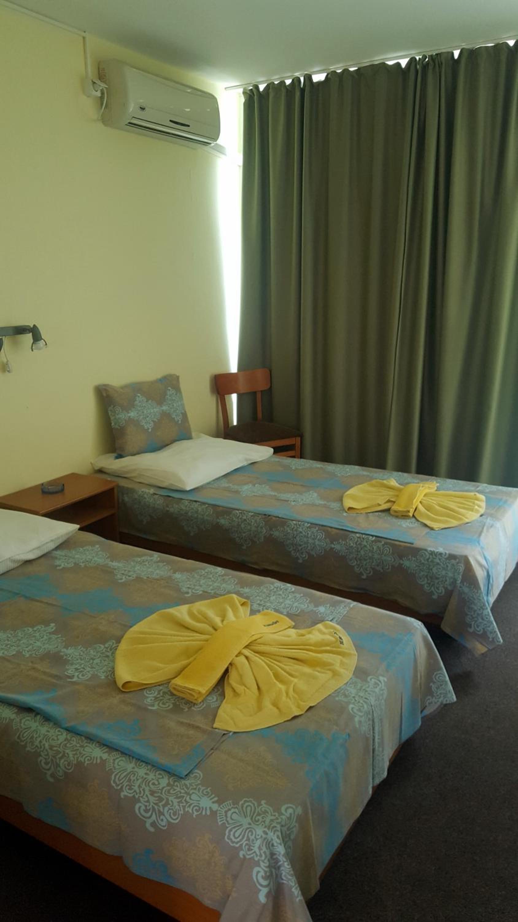 Balaton Hotel 16/52