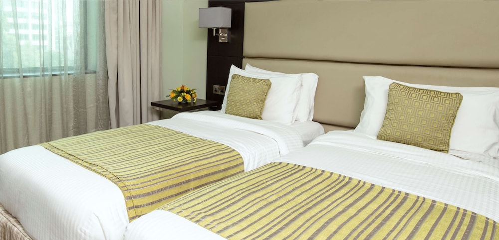 Royal Tulip Canaan Hotel 29/80