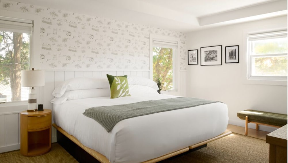 Room, King Bed, Main House