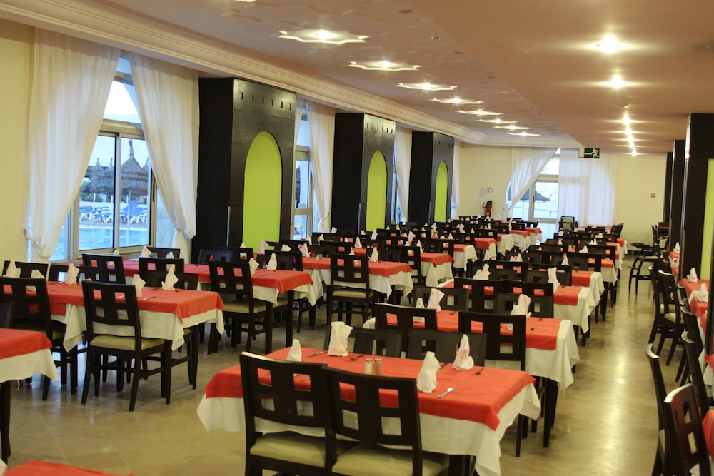 El Mehdi Beach Resort 65/84