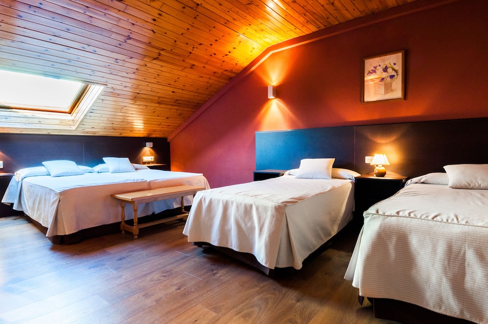 Hotel Esquirol 14/41