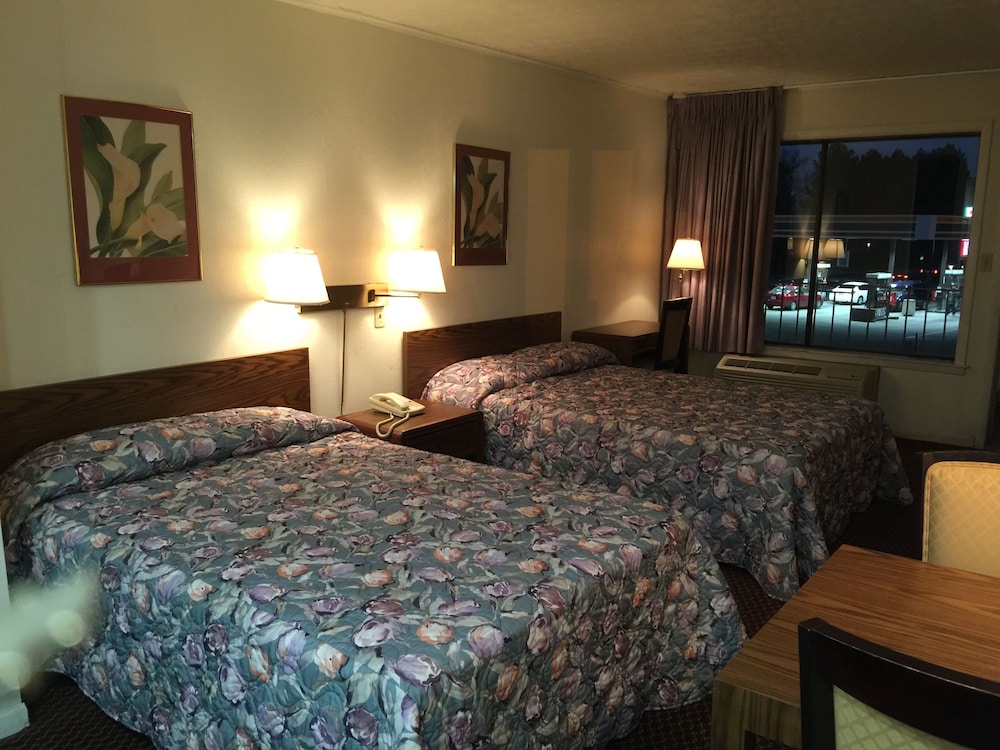 Flagship Inn 17/38