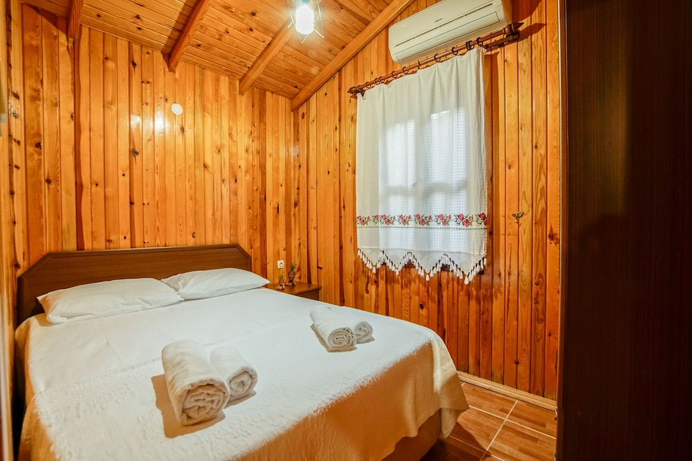 Cuhadar Datca Bungalov 24/50