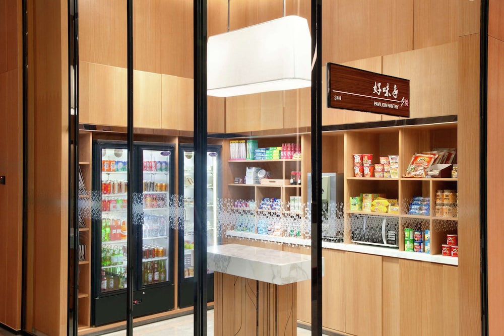 Hilton Garden Inn Shenzhen Bao an 33/49