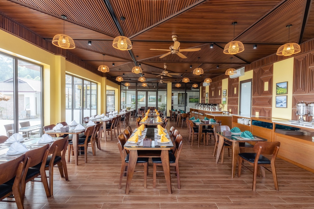Central Hills Pu Luong Resort 30/50