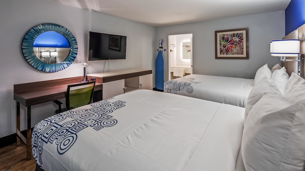 Surestay Plus Hotel By Best Western Sacramento Cal Expo 14/39