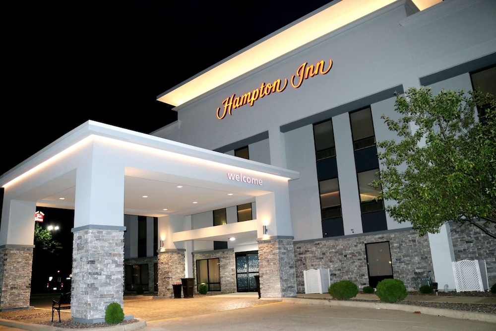 Hampton Inn Bloomington West in BLOOMINGTON - IL