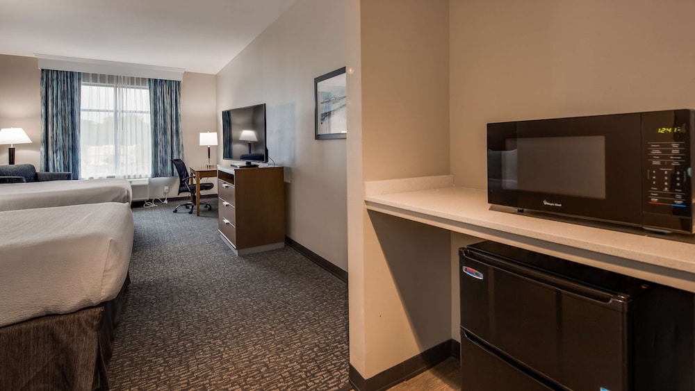 Best Western Plus Executive Residency Marion 33/42