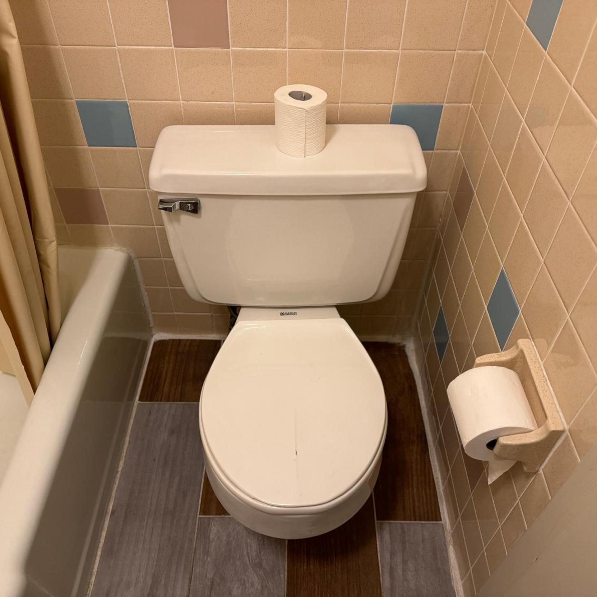 Country Club Inn &amp; Suites 51/51