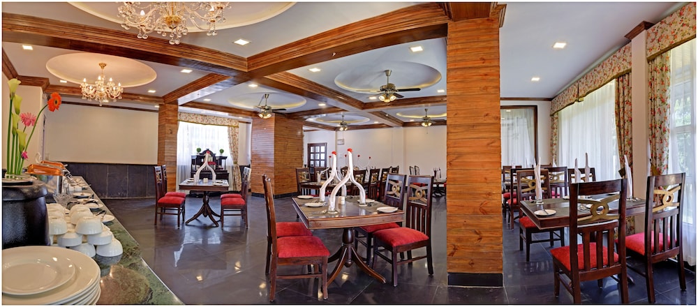 Summit Barsana Resort and Spa 25/34