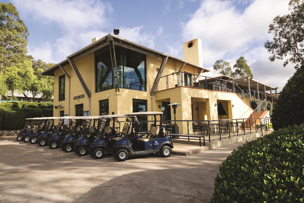 Avani Cypress Lakes Resort 44/50