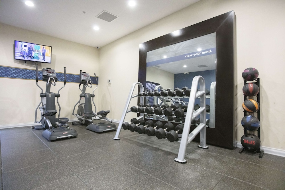 Hampton Inn And Suites Toledo 27/56