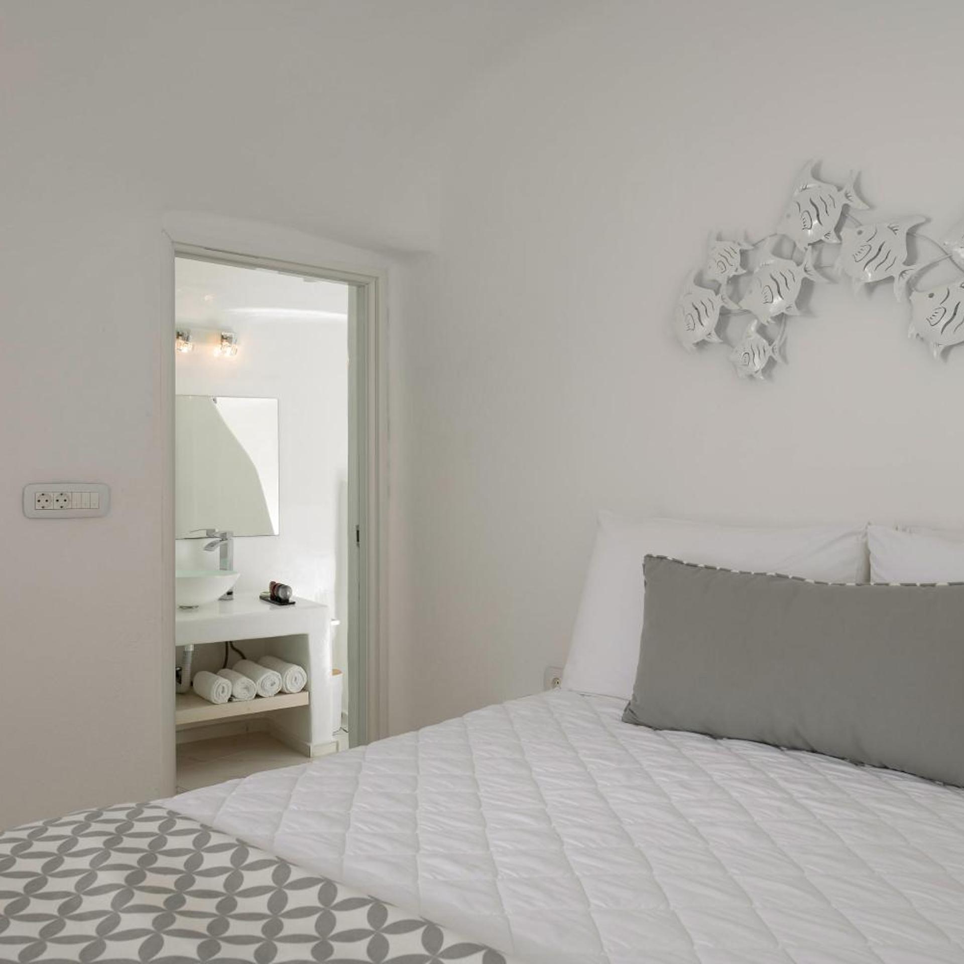 Cave, Junior Suite