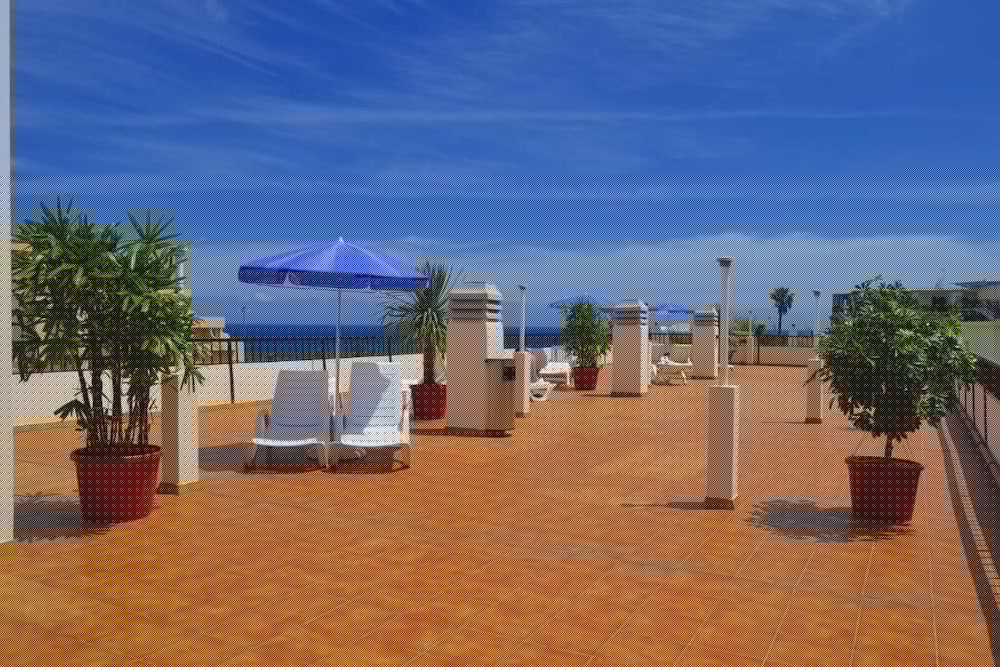 Las Gondolas Apartments 40/44