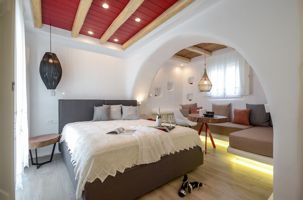 Naxos Island Escape Suites 39/71