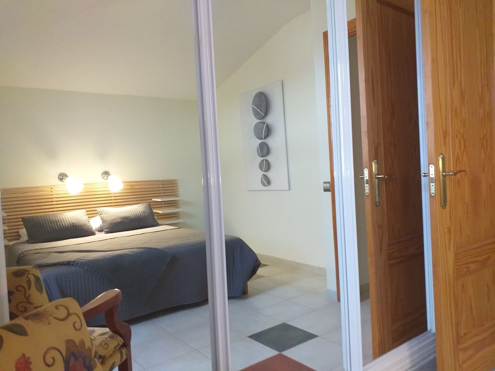 El Cerrito Apartamentos 10/38