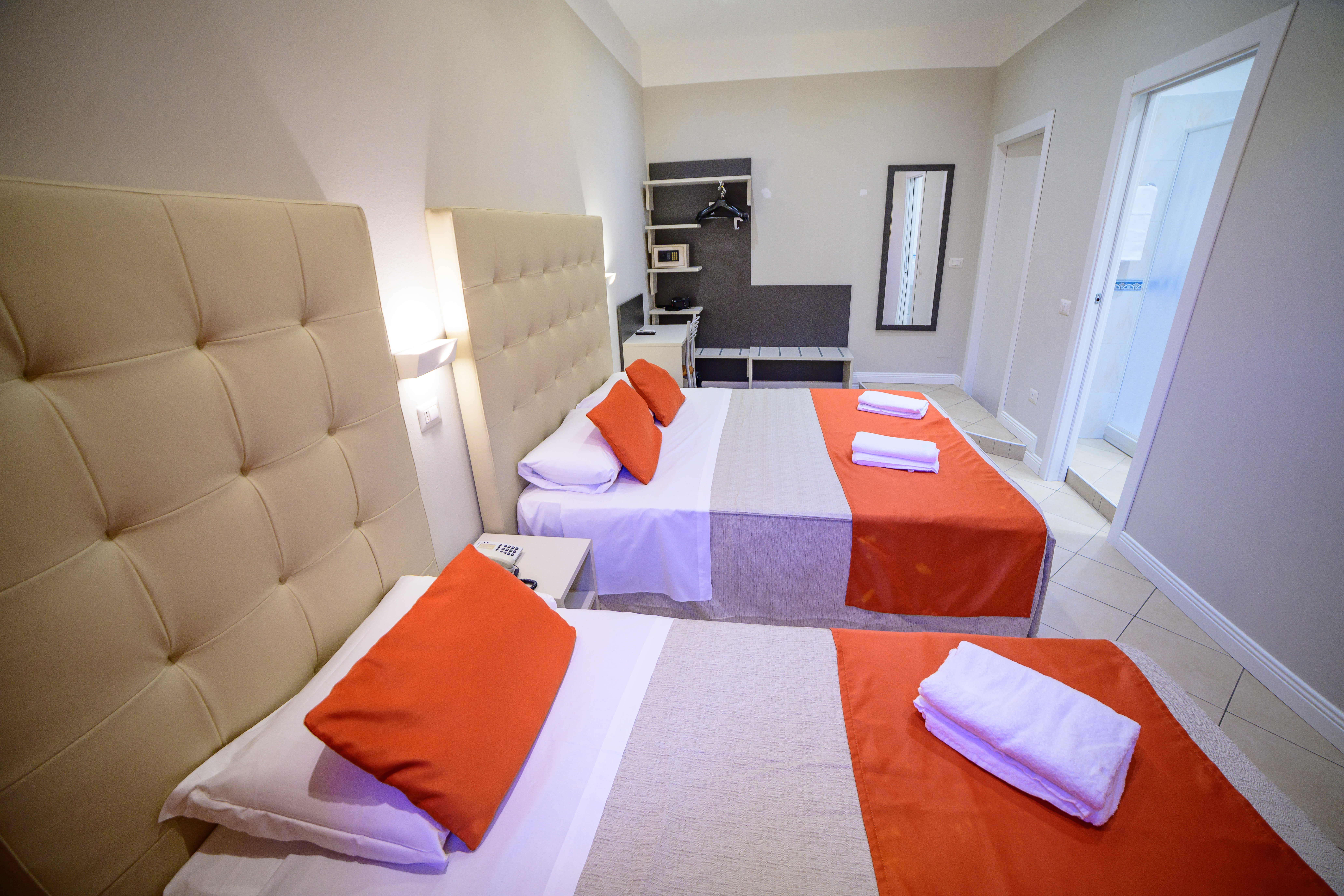 Room, Triple, Hotel Demo 5/10