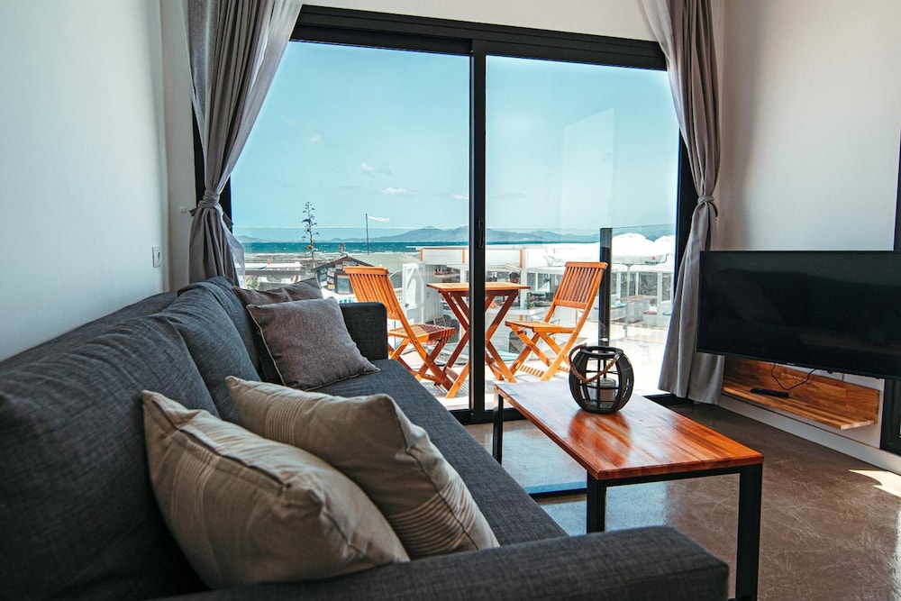Punta Elena Beach the Home Collection 36/64
