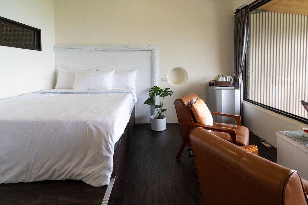 Sunnyroom 14/77